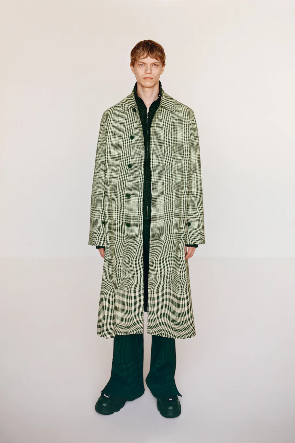 Bộ sưu tập Burberry Resort 2024