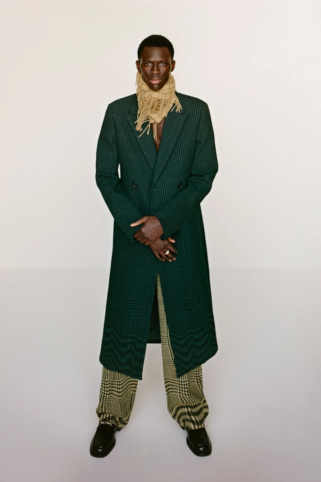Bộ sưu tập Burberry Resort 2024