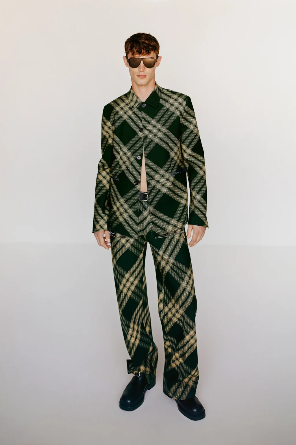 Bộ sưu tập Burberry Resort 2024