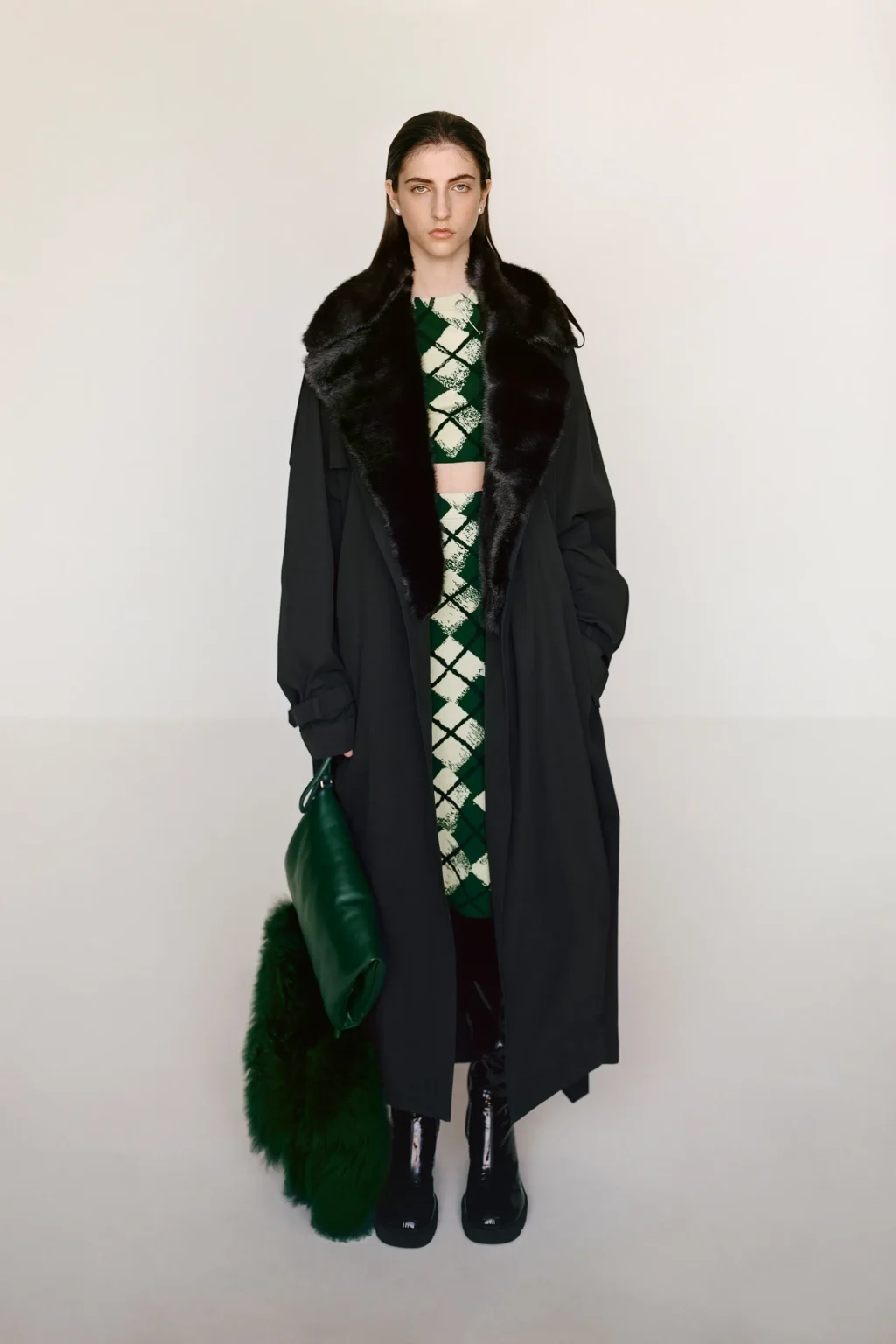 Bộ sưu tập Burberry Resort 2024